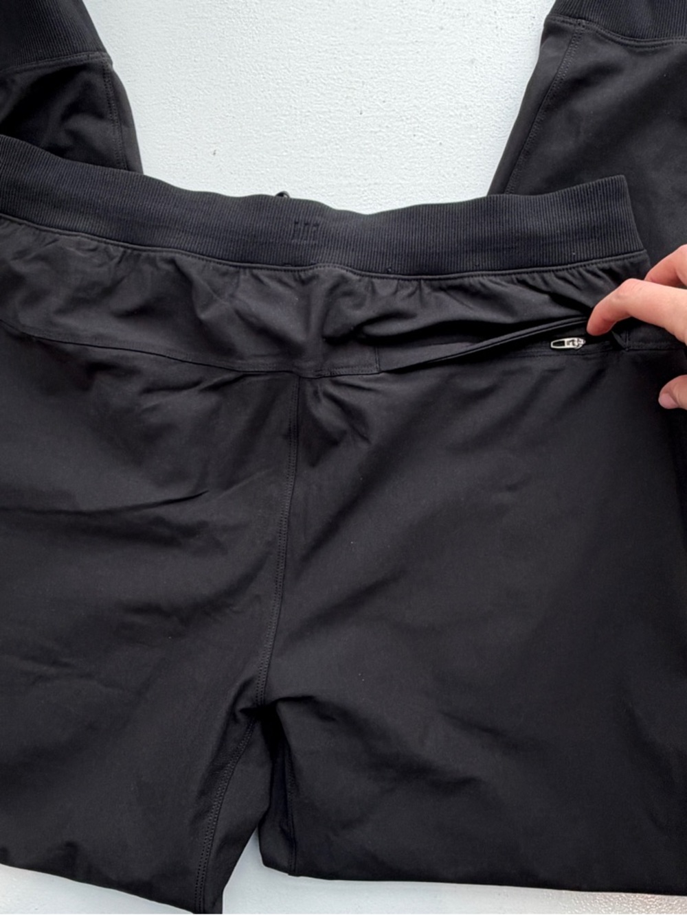 Lululemon Men’s ABC Jogger Black Pants Large - Picture 8 of 10